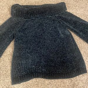 Dark green knit sweater